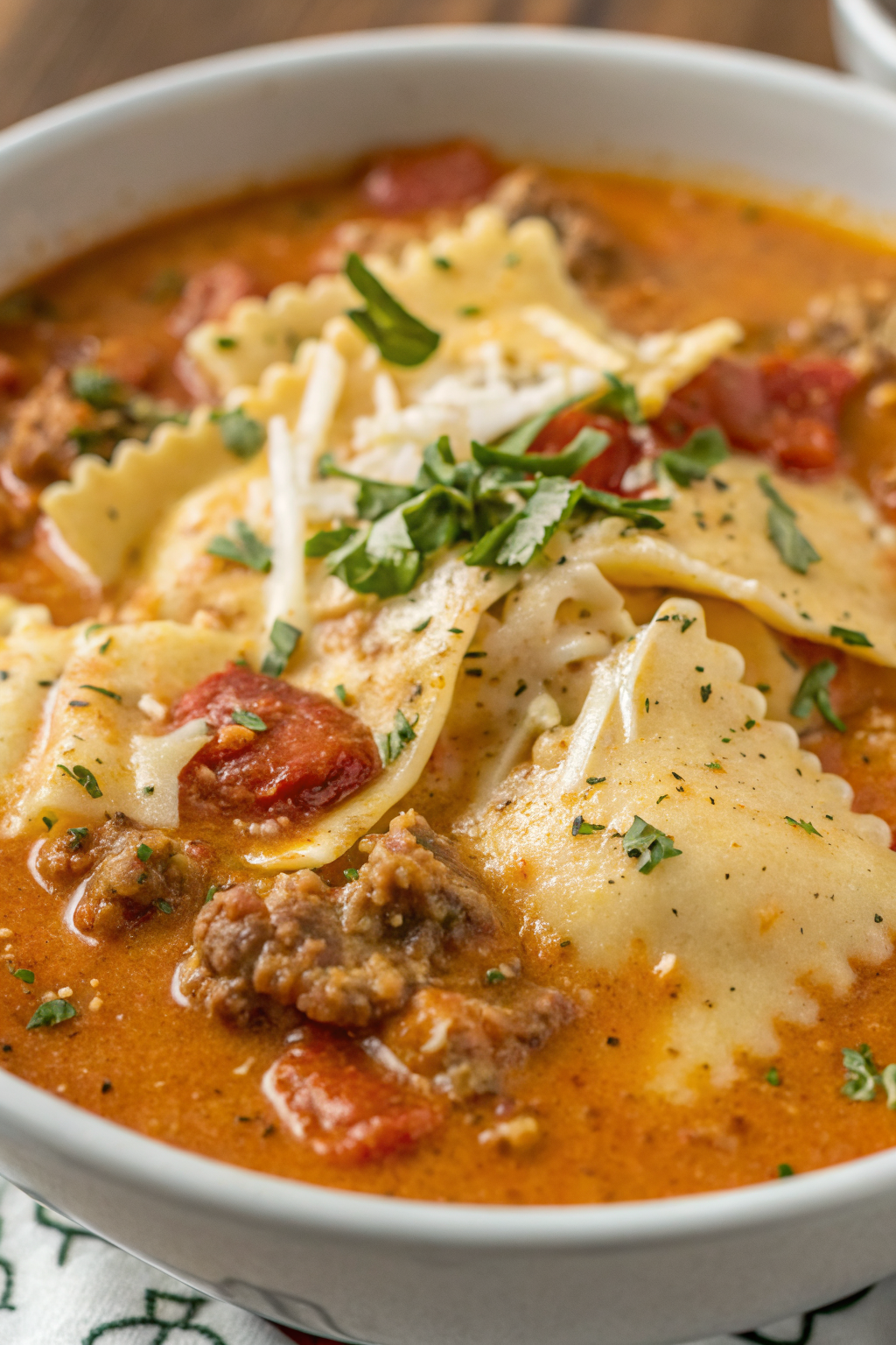 Easy Creamy Lasagna Soup Recipe